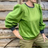 freehand machine embroidery art and learn to 'draw' with the machine., Stroud, Gloucestershire, creative, textiles, courses, workshop. Stroud international Textiles Festival, SIT. Sewing courses, Pattern drafting, Sewing Bee, Sewing Shed Stroud, making clothes, kids sewing, teen sewing, creative sewing, sewing classes Stroud, sewing in Gloucestershire, weekly classes, ongoing group, private sewing classes, textiles, making clothes, pattern cutting,